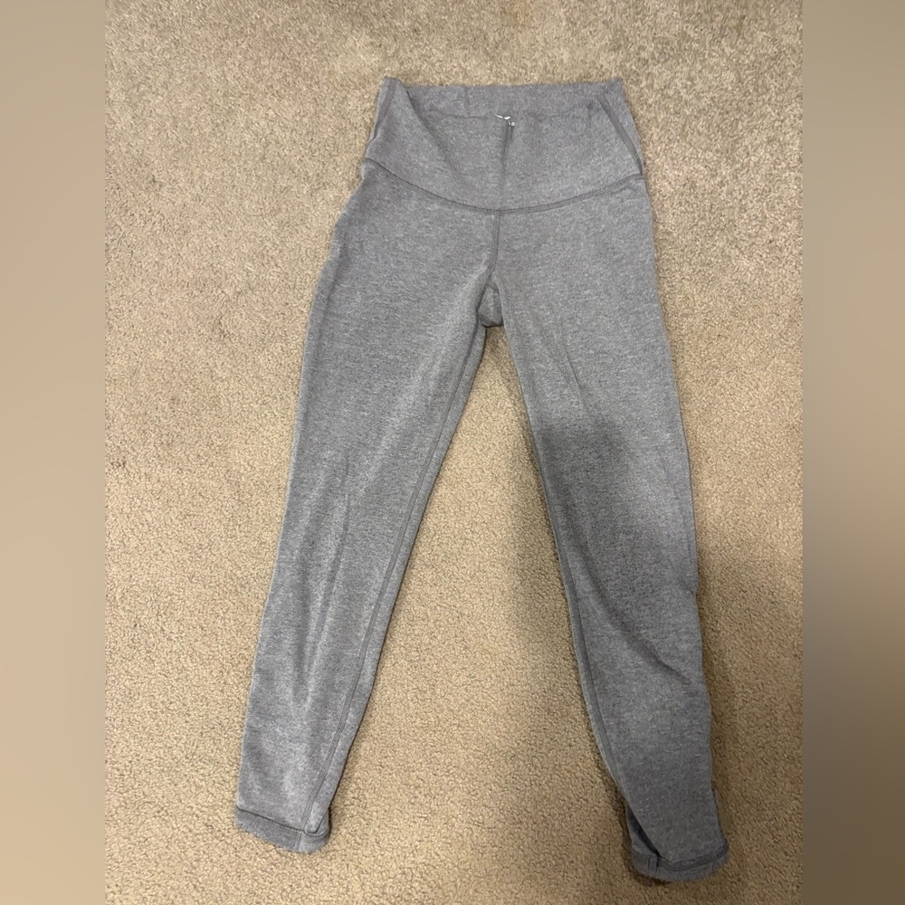 Old Navy Active Gray Go-Dry cropped Leggings